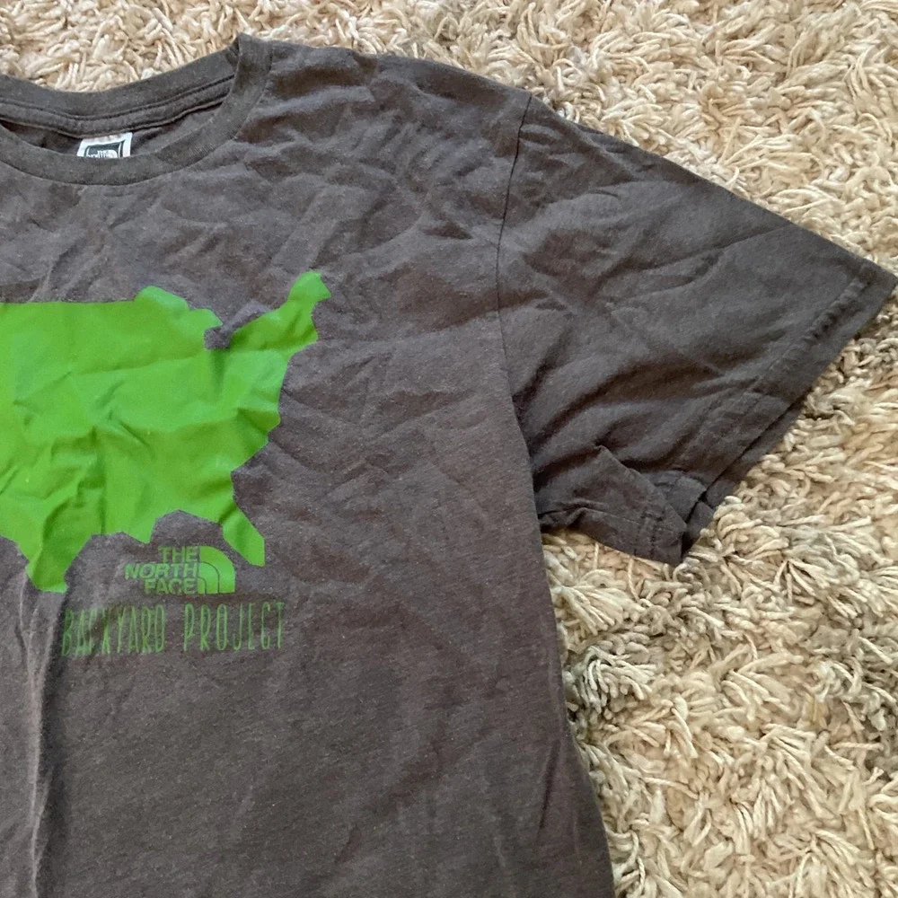 The North Face Backyard Project Mens Gray USA Graphic T-Shirt Size Med Made USA